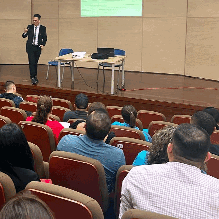 Bayron Becerra profesional (7)